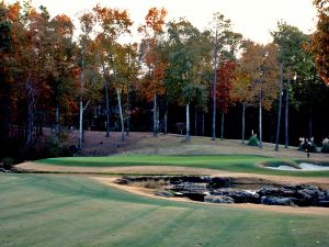 Shoal Creek 17th Approach